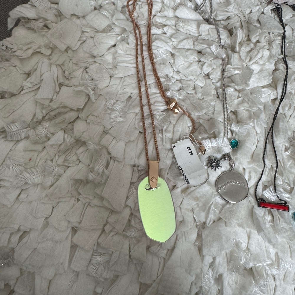 5 kendra Scott Neckalaces 1 Degs and Sal - Picture 2 of 7